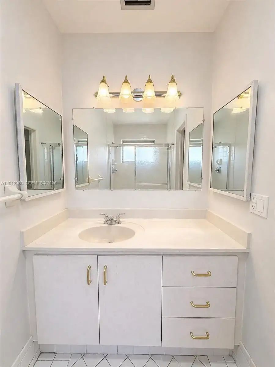 15831 SW 100th Ct # B, Miami FL 33157 photo 5