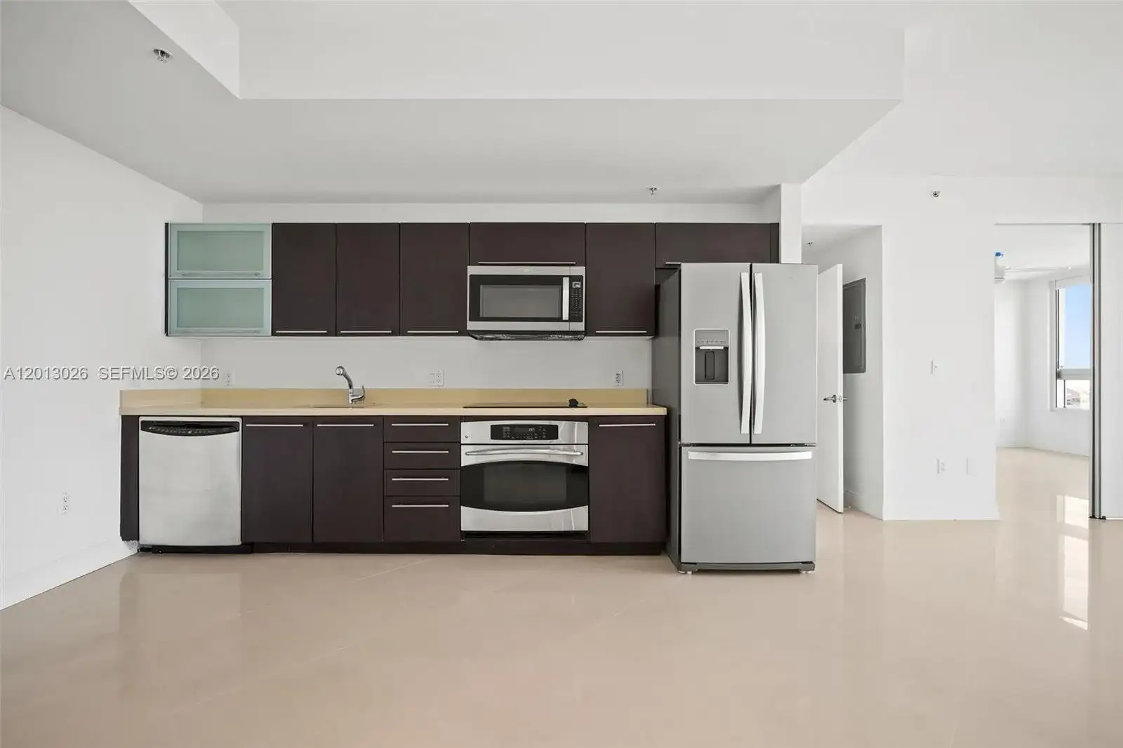 90 SW 3rd St # 1608, Miami FL 33130 photo 5
