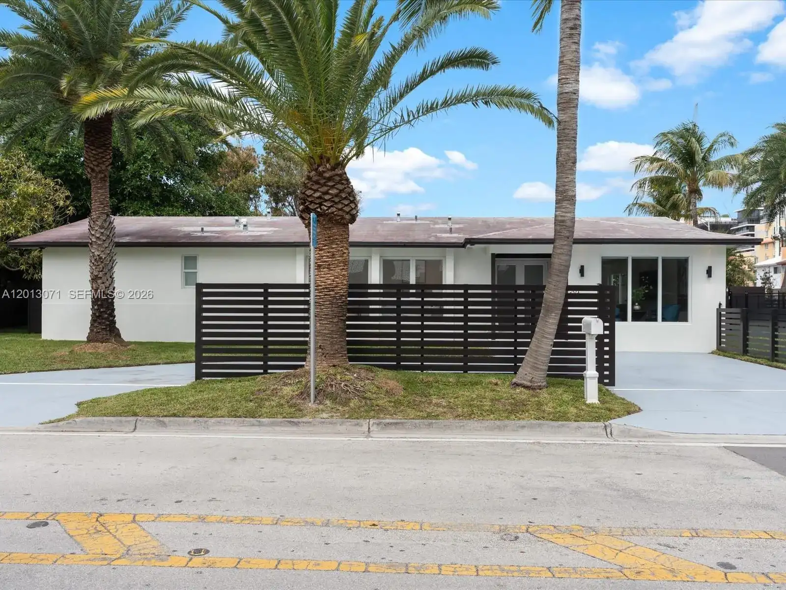 301 88th St, Surfside FL 33154 photo 3