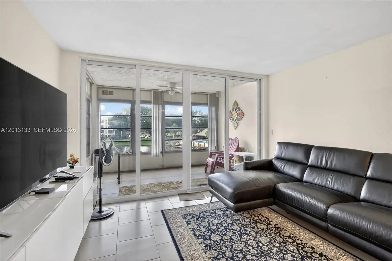9330 Lagoon Pl # 307, Davie FL 33324 photo 3
