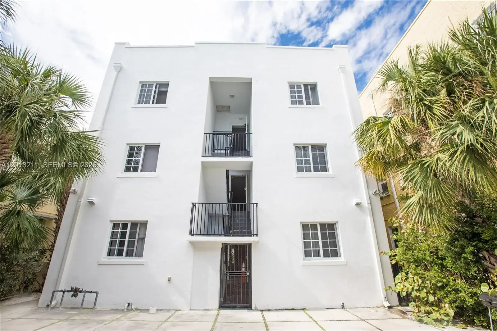 1345 Pennsylvania Ave, Miami Beach FL 33139 photo 3