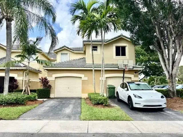 2567 Cordoba Bnd, Weston FL 33327 photo 2