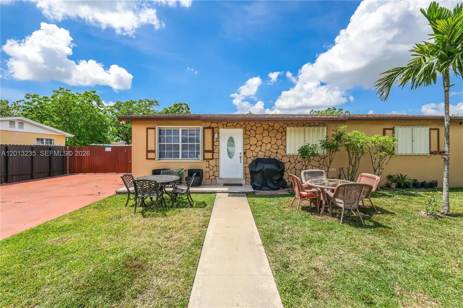 11600 SW 181st Ter, Miami FL 33157 photo 2