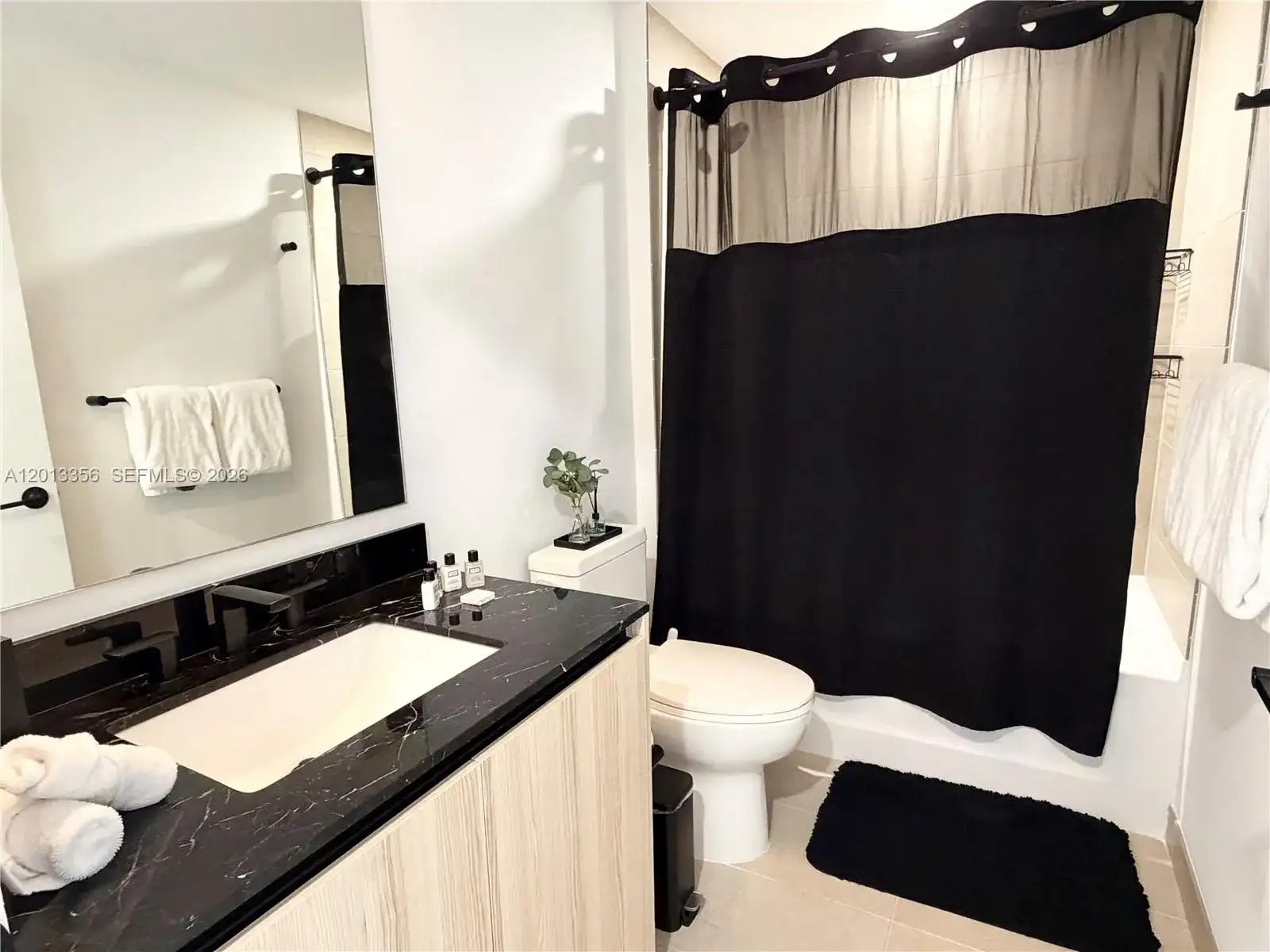 225 N Miami Ave # 1412, Miami FL 33128 photo 5