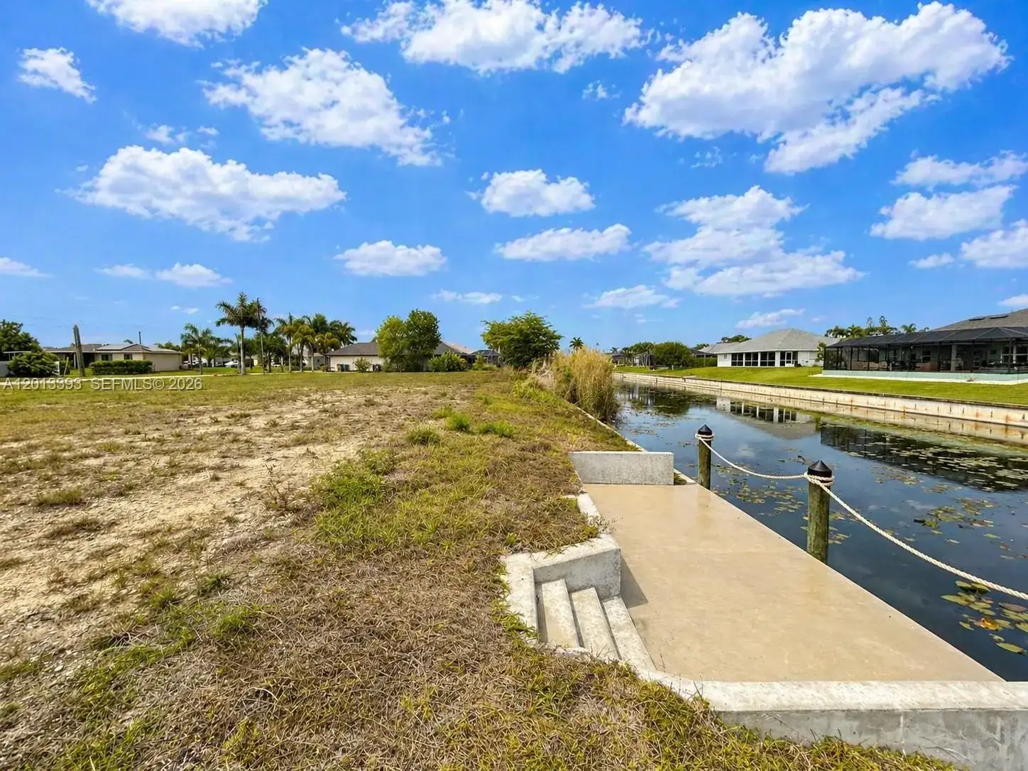 1014 SW 18th St, Cape Coral FL 33991 photo 2