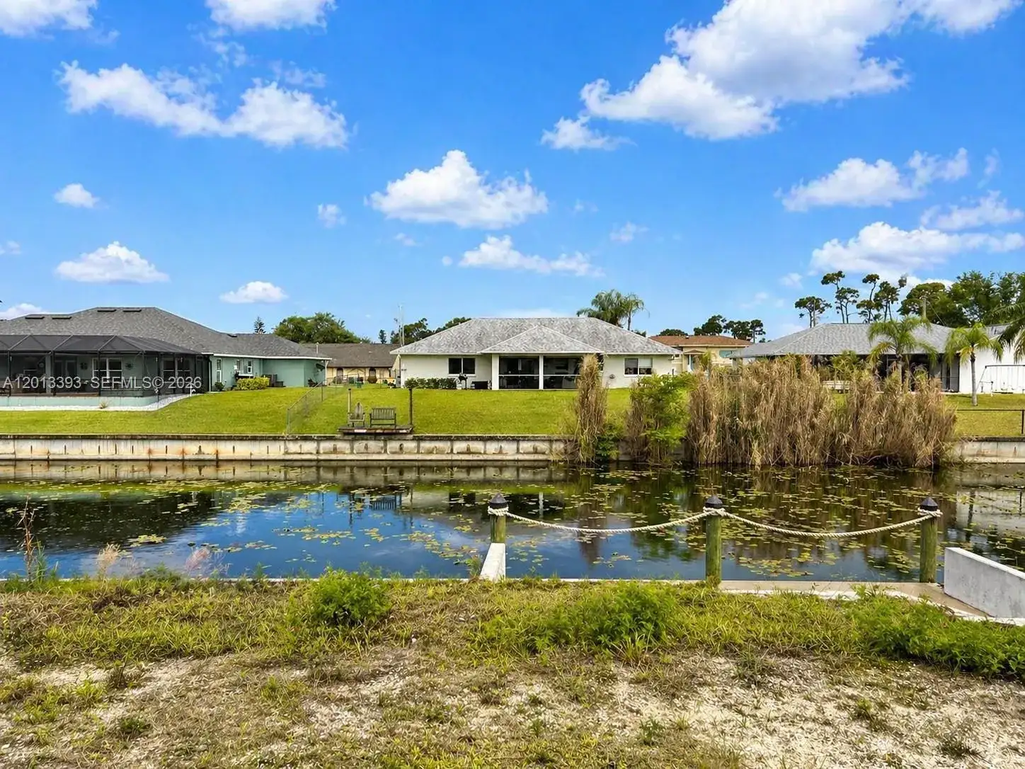 1014 SW 18th St, Cape Coral FL 33991 photo 3