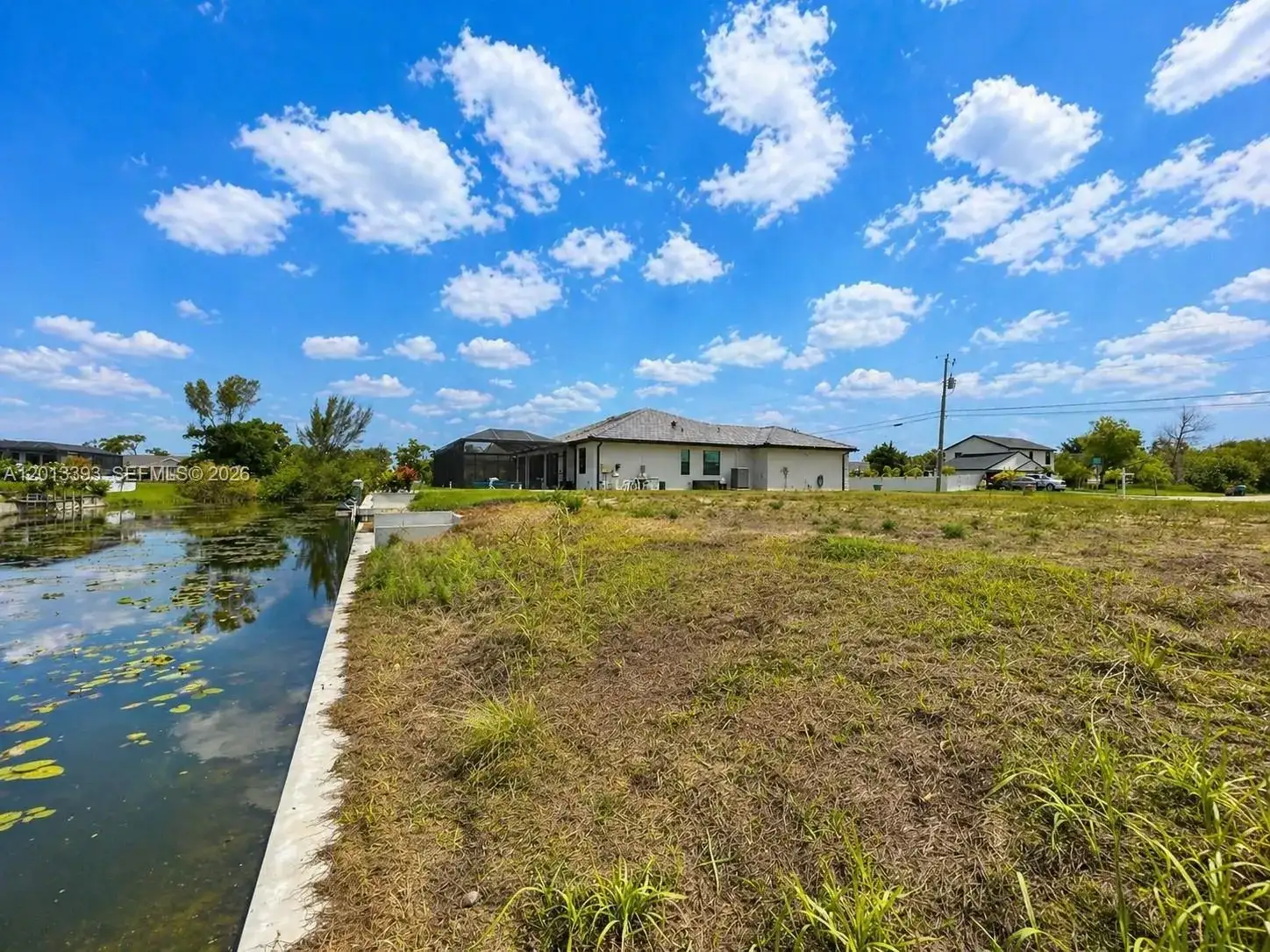 1014 SW 18th St, Cape Coral FL 33991 photo 5