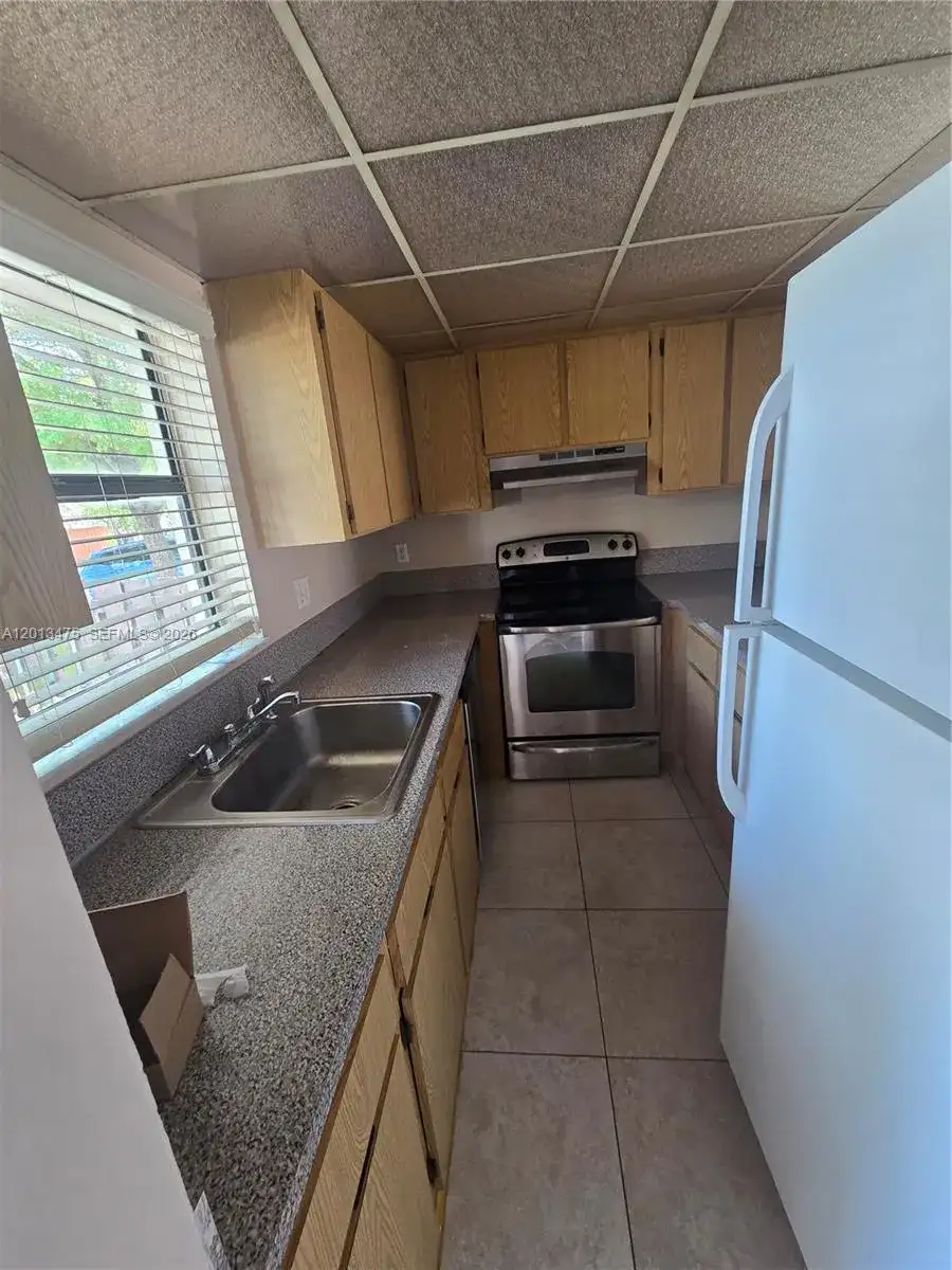 1630 Sandpiper Blvd, Homestead FL 33035 photo 4