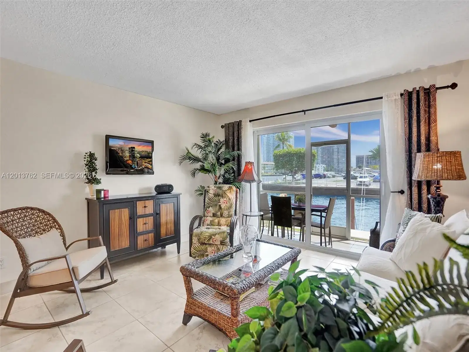 2600 Diana Dr # 105, Hallandale Beach FL 33009 photo 5
