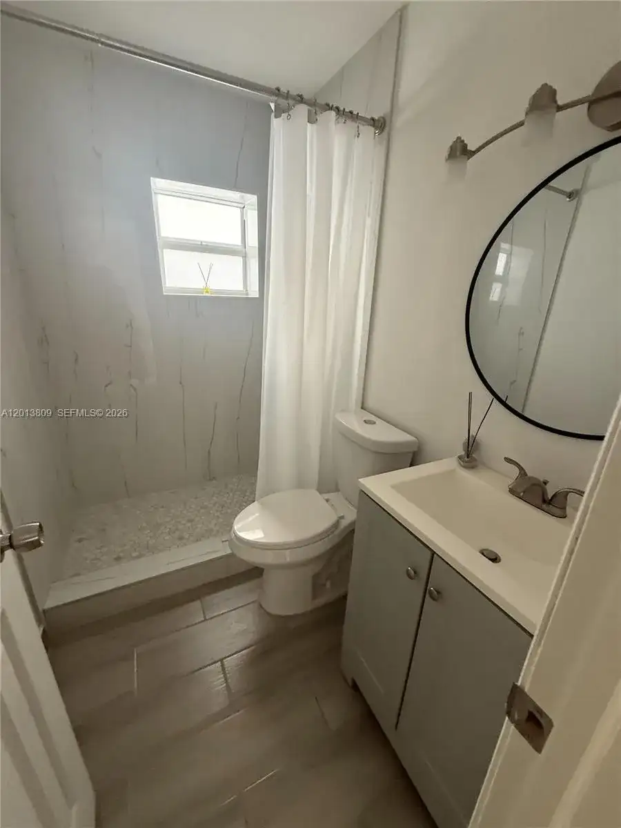 613 NW 15th Ave, Pompano Beach FL 33069 photo 2