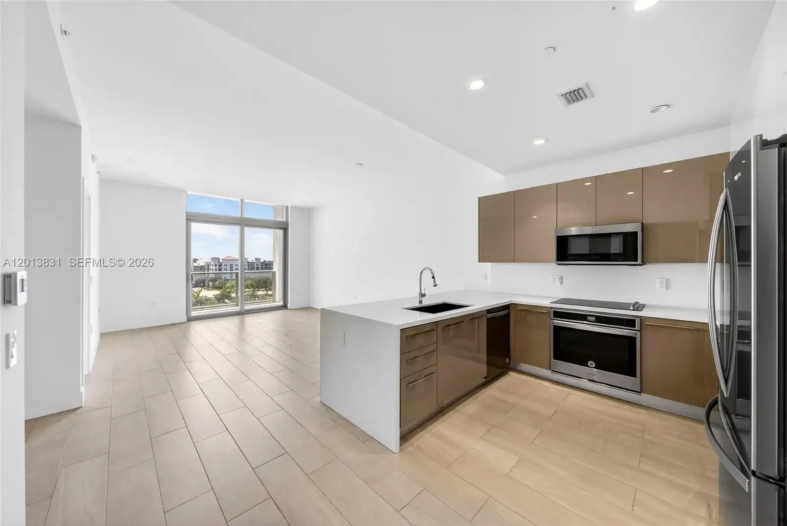 2000 Metropica Way # 615, Sunrise FL 33323 photo 2