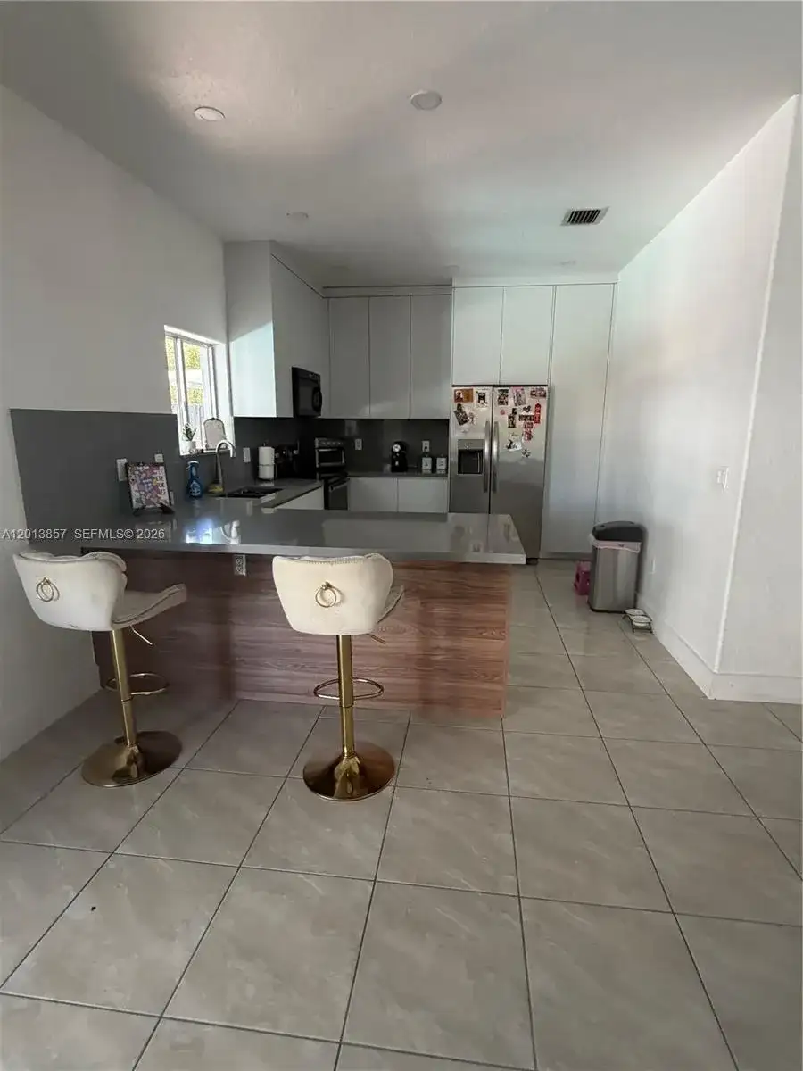 16479 SW 53rd St, Miami FL 33185 photo 3