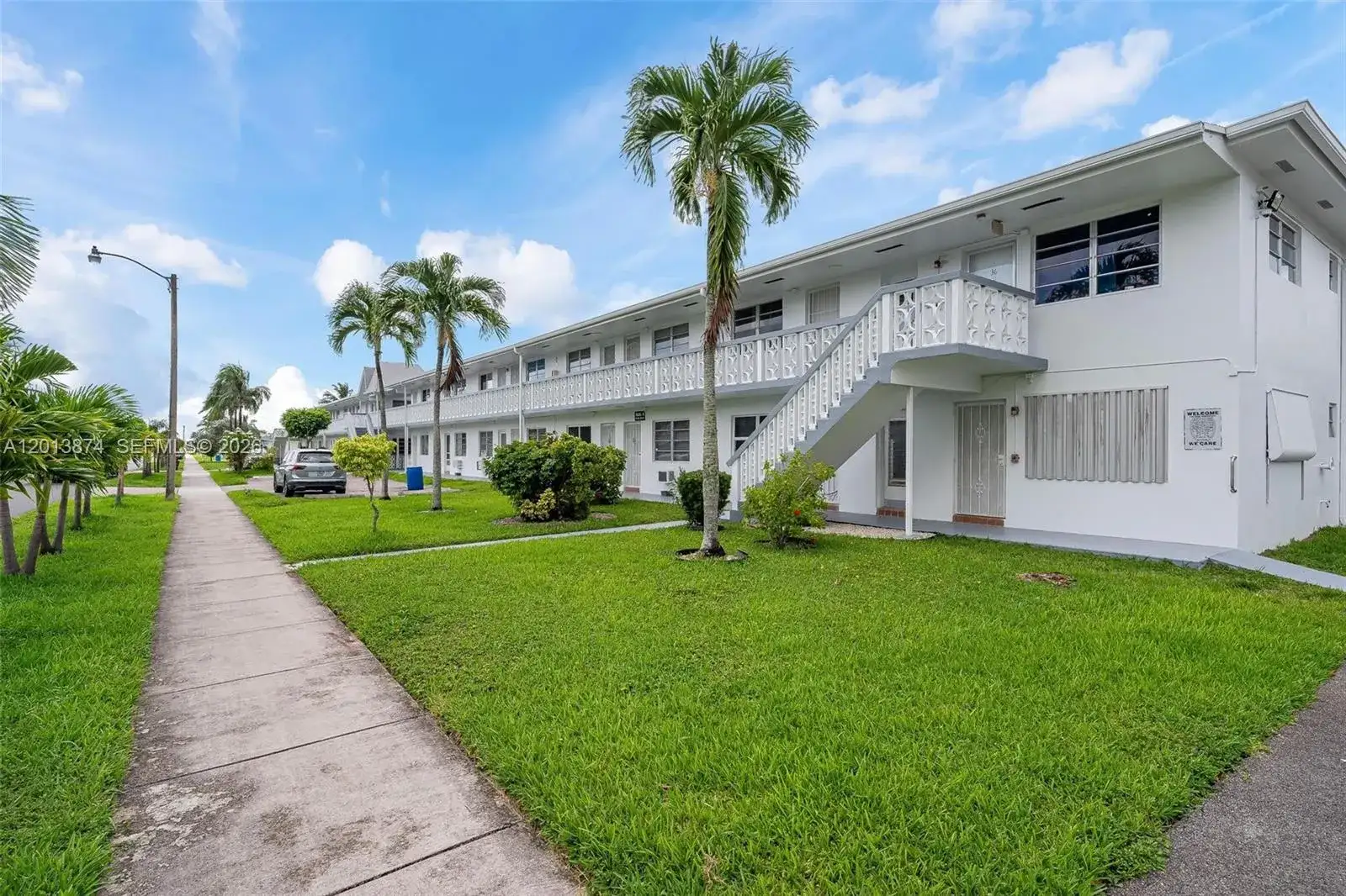 50 NW 204th St # H7, Miami Gardens FL 33169 photo 2