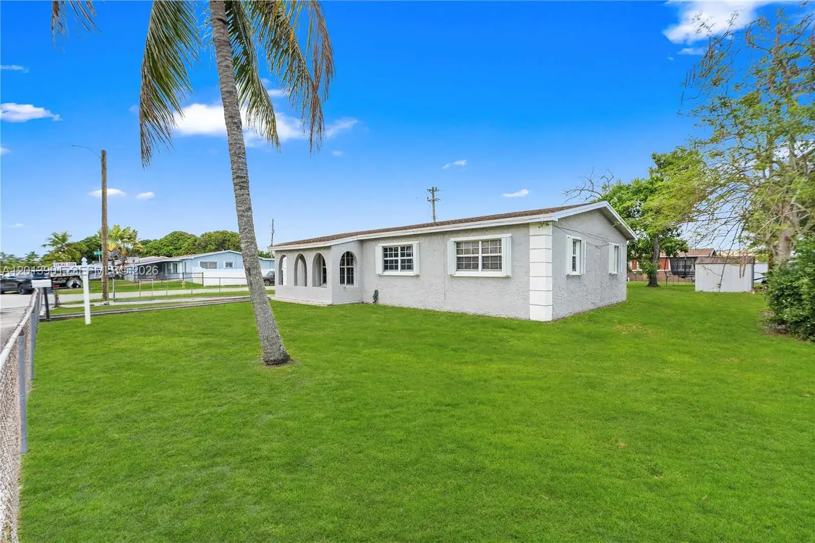 1315 NW 192nd St, Miami Gardens FL 33169 photo 2
