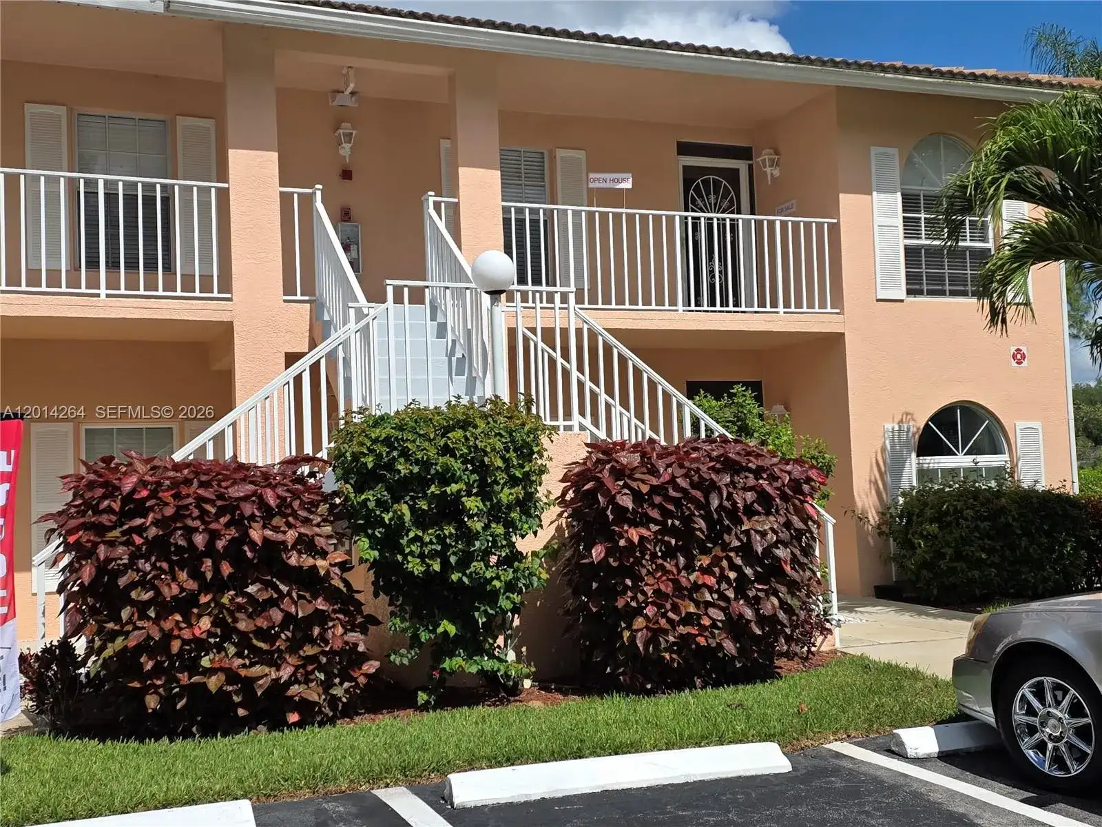575 Augusta Boulevard # 8, Naples FL 34113 photo 3