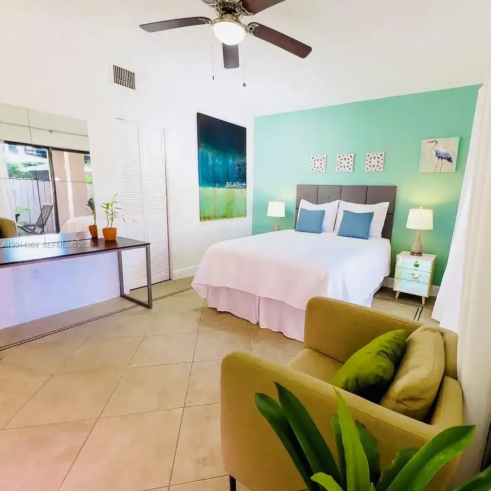 585 NE 66th St # 3, Miami FL 33138 photo 5