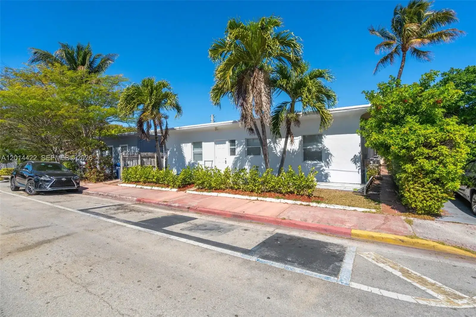 835 83rd St, Miami Beach FL 33141 photo 2