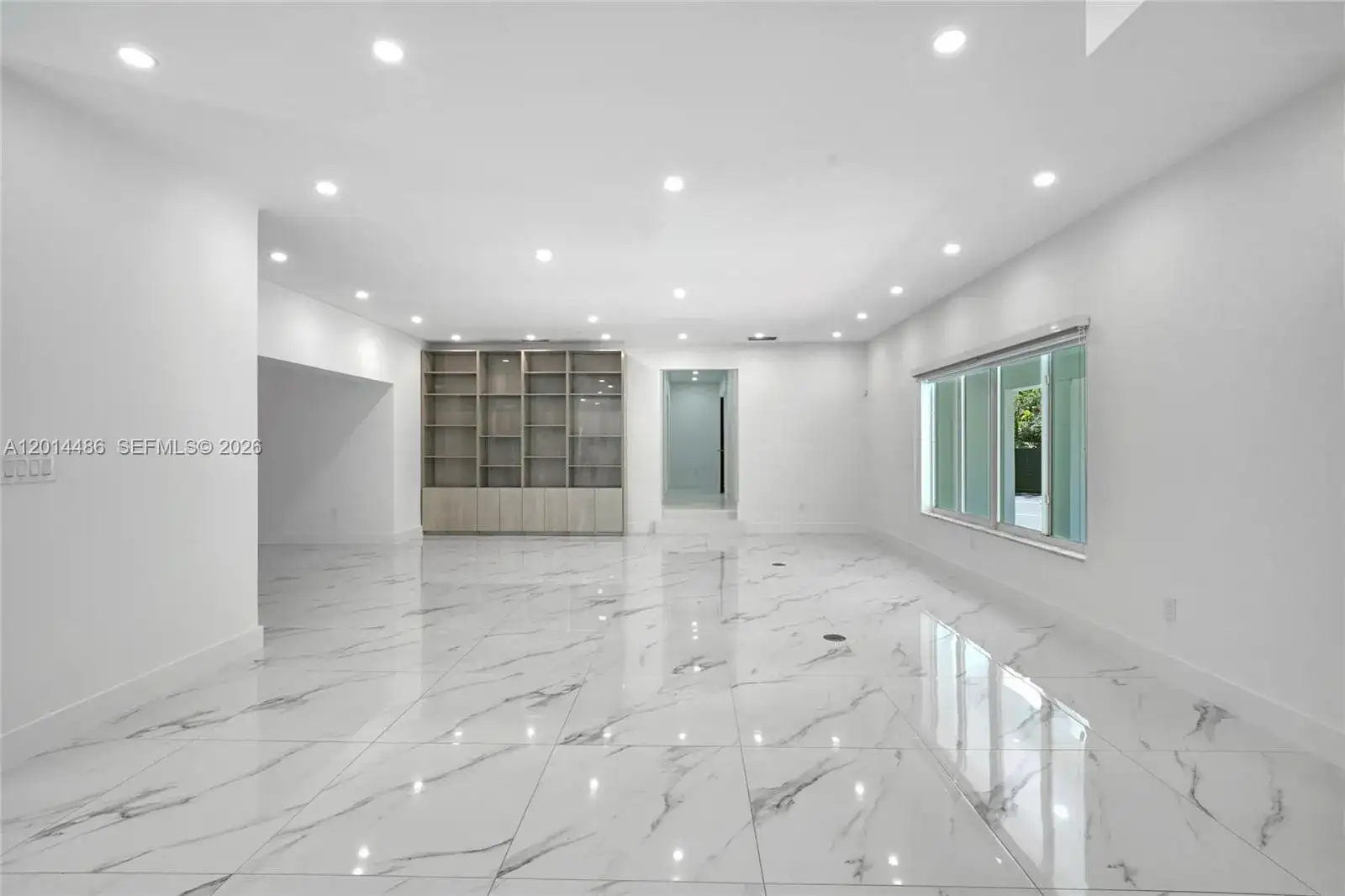 711 Sunset Dr, Coral Gables FL 33143 photo 3