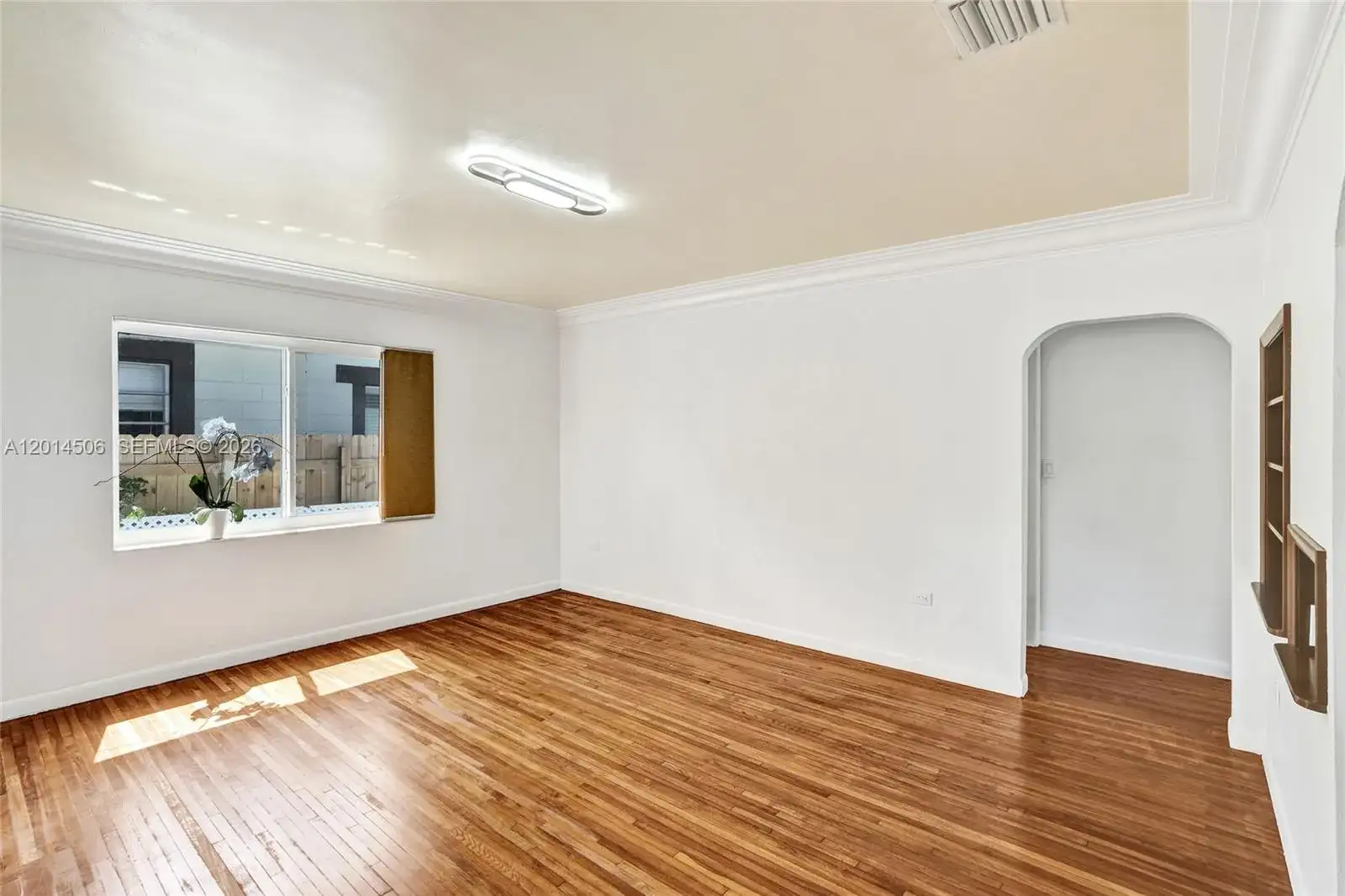2420 SW 16th St, Miami FL 33145 photo 2