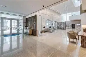 6801 Collins Ave, Miami Beach FL 33141 photo 3