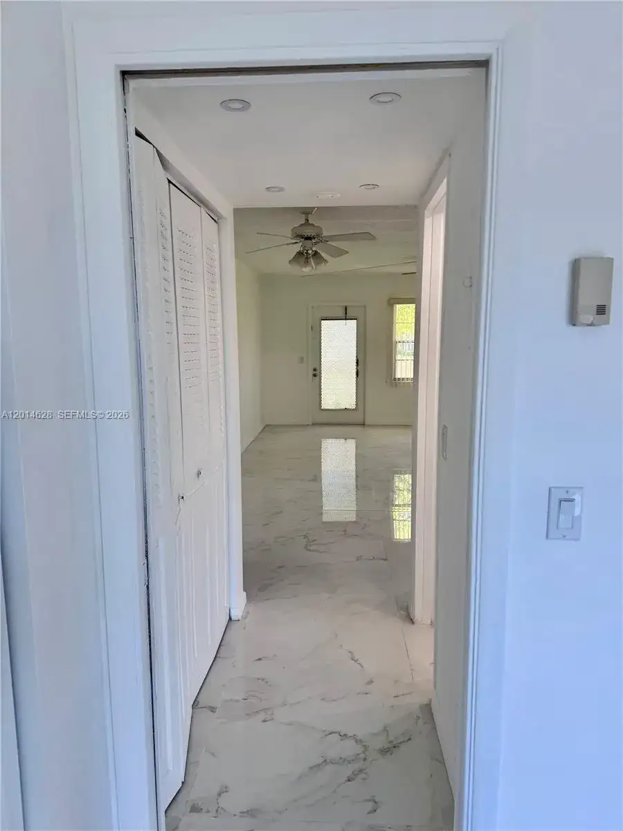 272 Dorset # G, Boca Raton FL 33434 photo 5