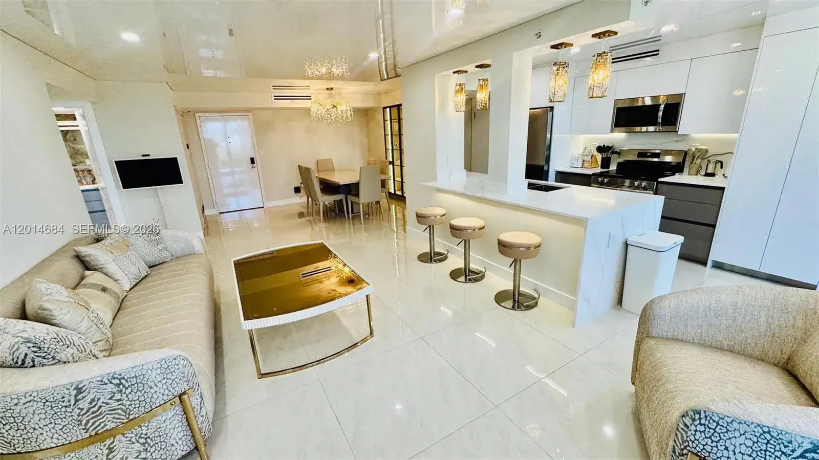 210 174th St # 811, Sunny Isles Beach FL 33160 photo 2