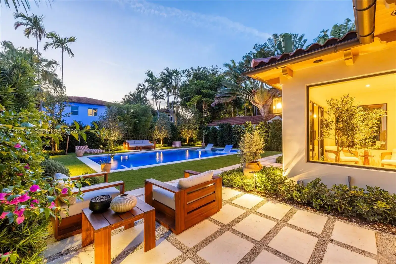 4430 Royal Palm Ave, Miami Beach FL 33140 photo 2