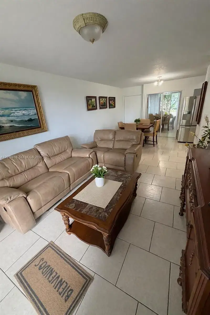 310 Fontainebleau Blvd # 206, Miami FL 33172 photo 3