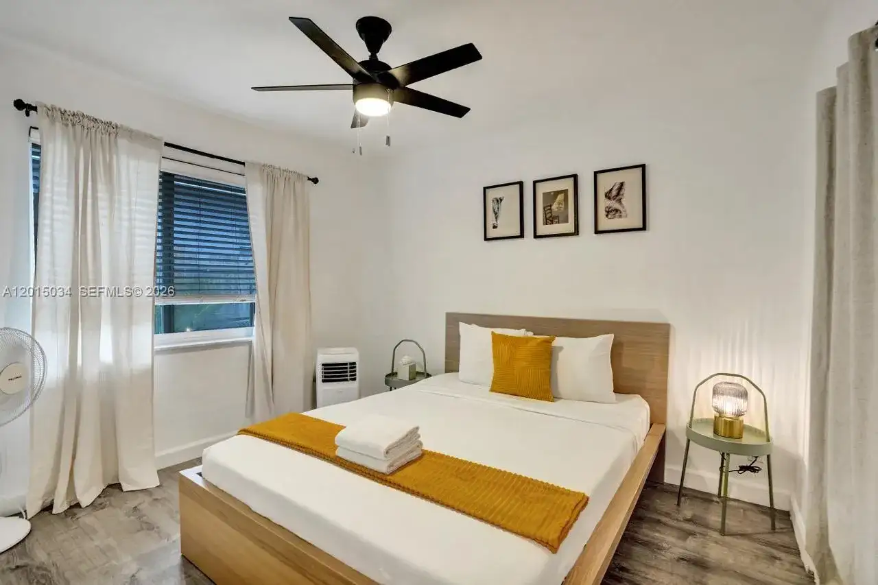 1239 NE 15th Ave # 1, Fort Lauderdale FL 33304 photo 4