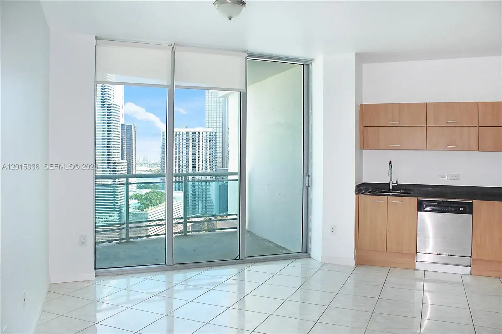 350 S Miami Ave # 2713, Miami FL 33130 photo 3
