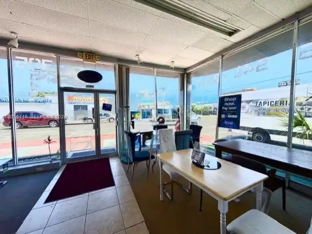 3100 NW 7th St, Miami FL 33125 photo 2