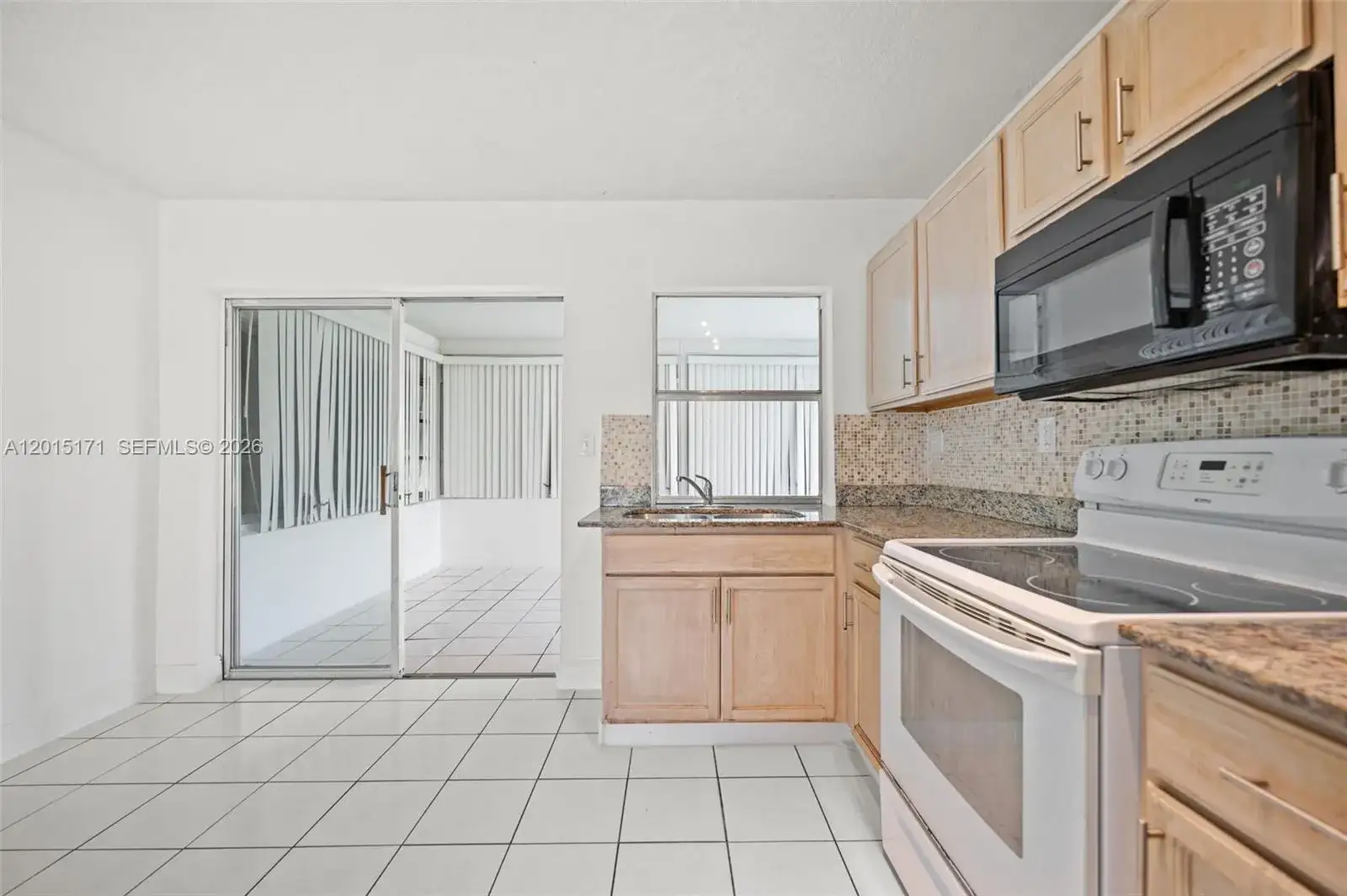 7004 NW 67th Ave, Tamarac FL 33321 photo 5