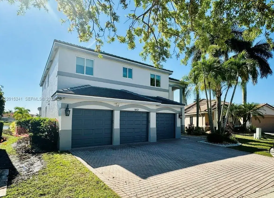 1652 Orchid Bnd, Weston FL 33327 photo 2