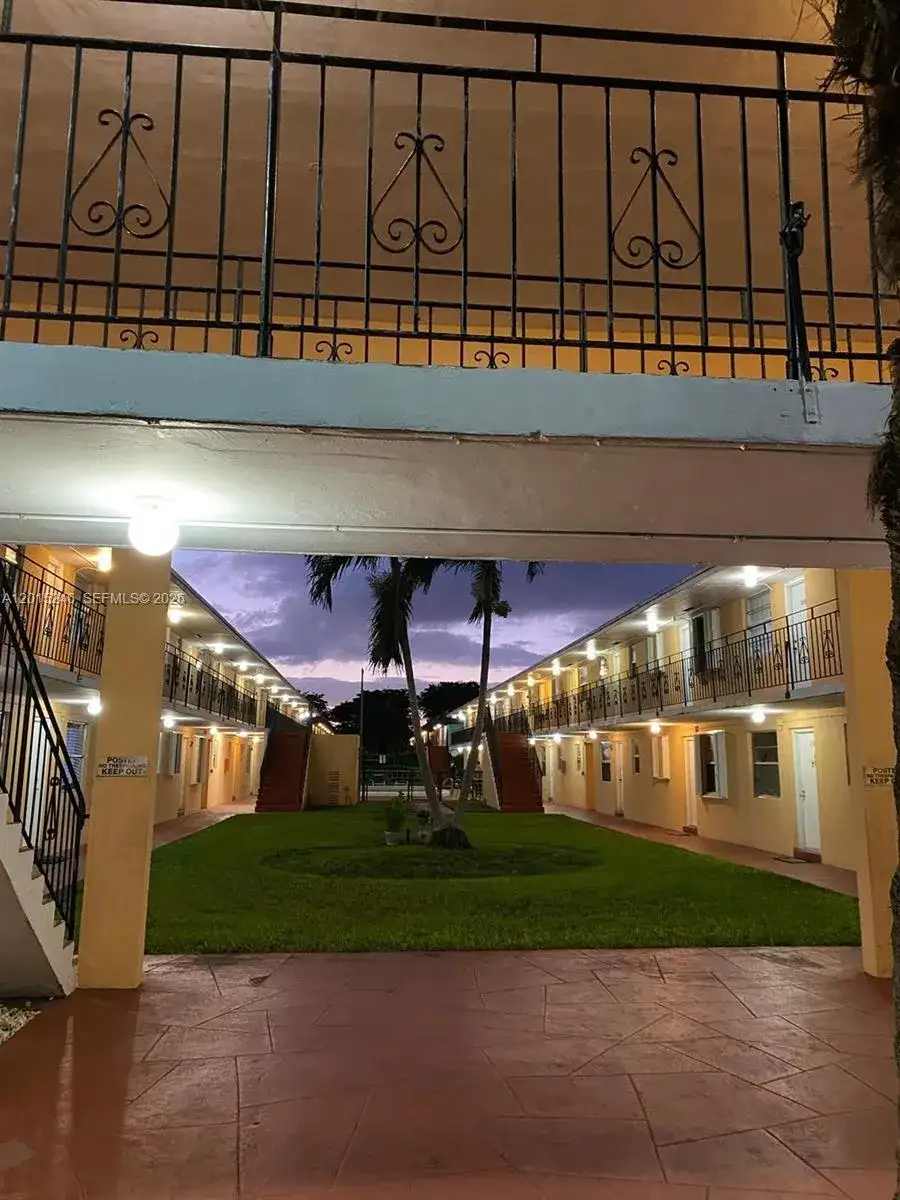 3800 SW 102nd Ave # 118, Miami FL 33165 photo 2