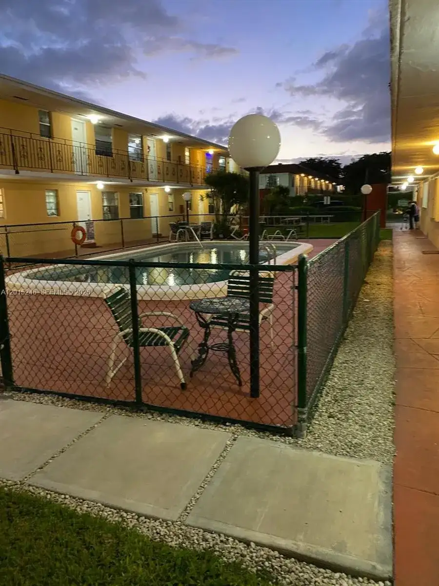 3800 SW 102nd Ave # 118, Miami FL 33165 photo 5