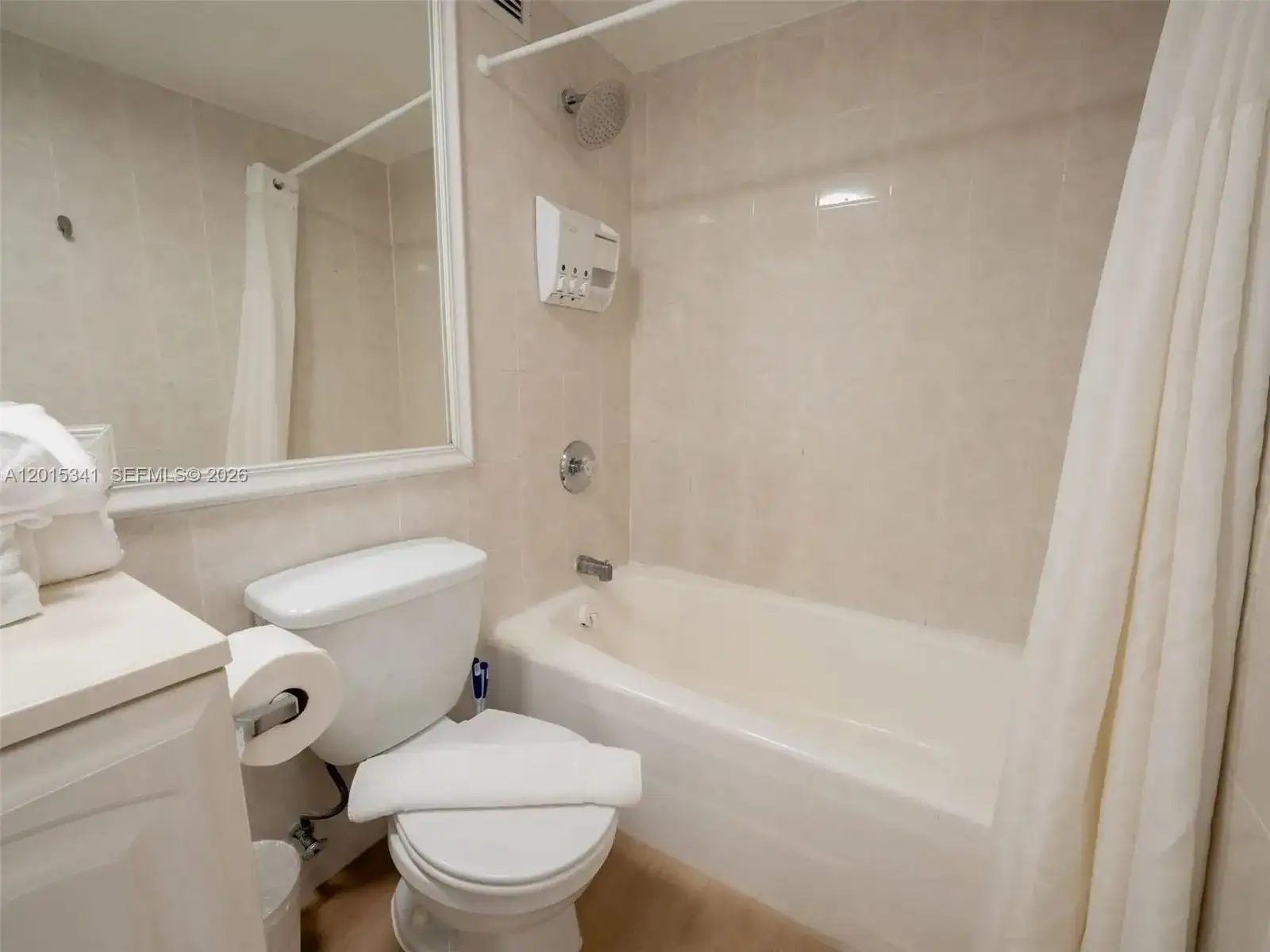 5445 Collins Ave # 1718, Miami Beach FL 33140 photo 5