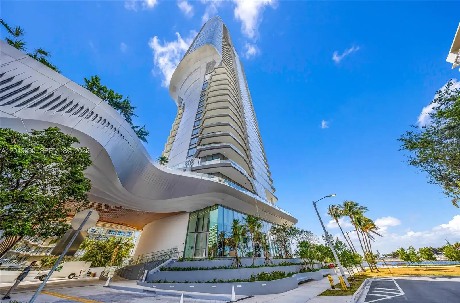 175 SE 25 Road # 1203, Miami FL 33129 photo 4