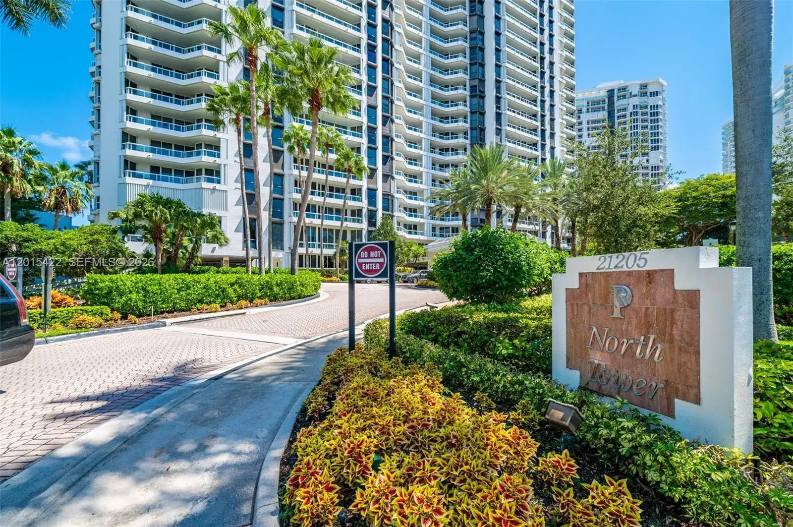 21205 Yacht Club Dr # 3107, Aventura FL 33180 photo 2