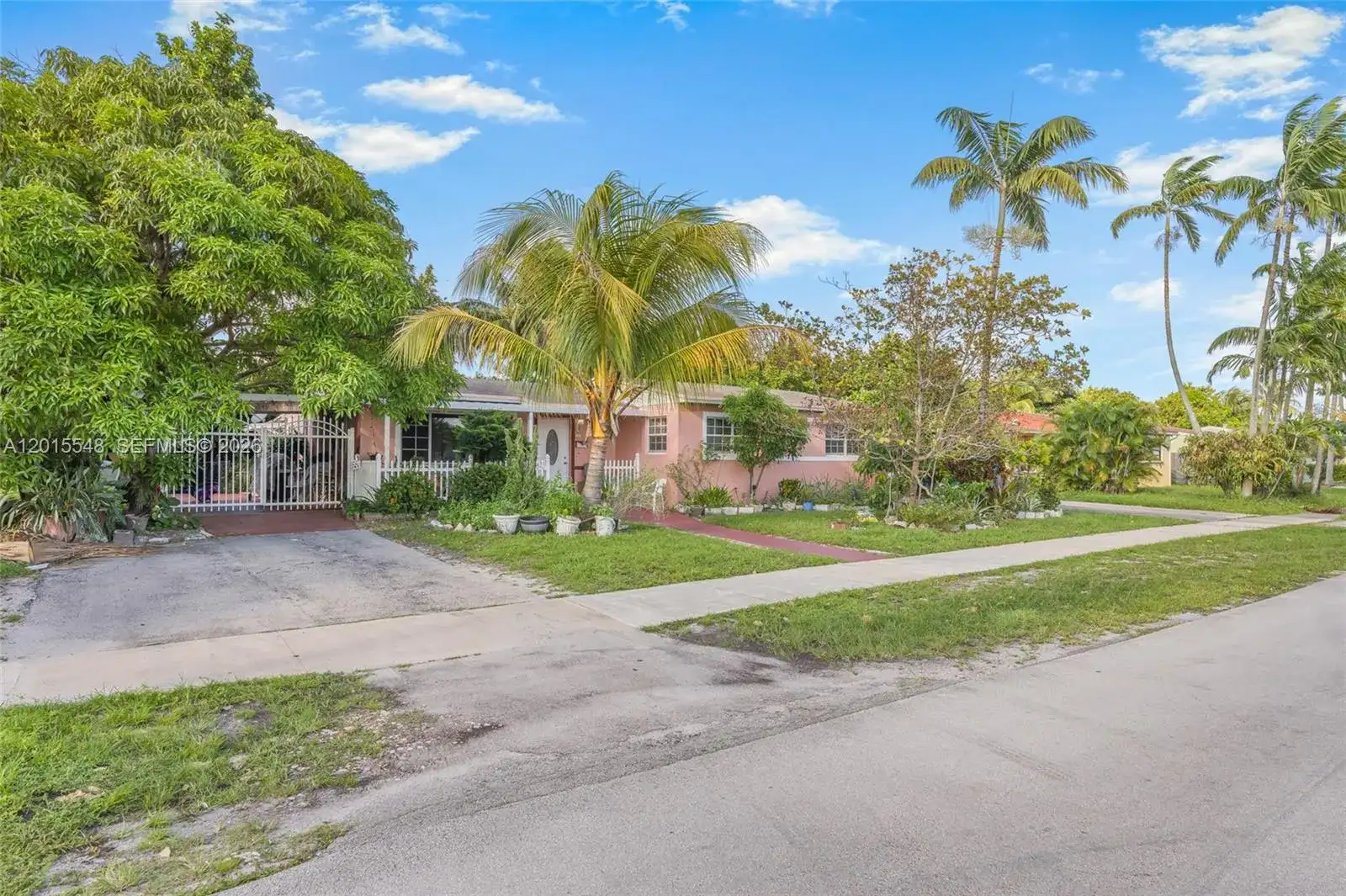 1041 NW 196th Ter # 0, Miami Gardens FL 33169 photo 4
