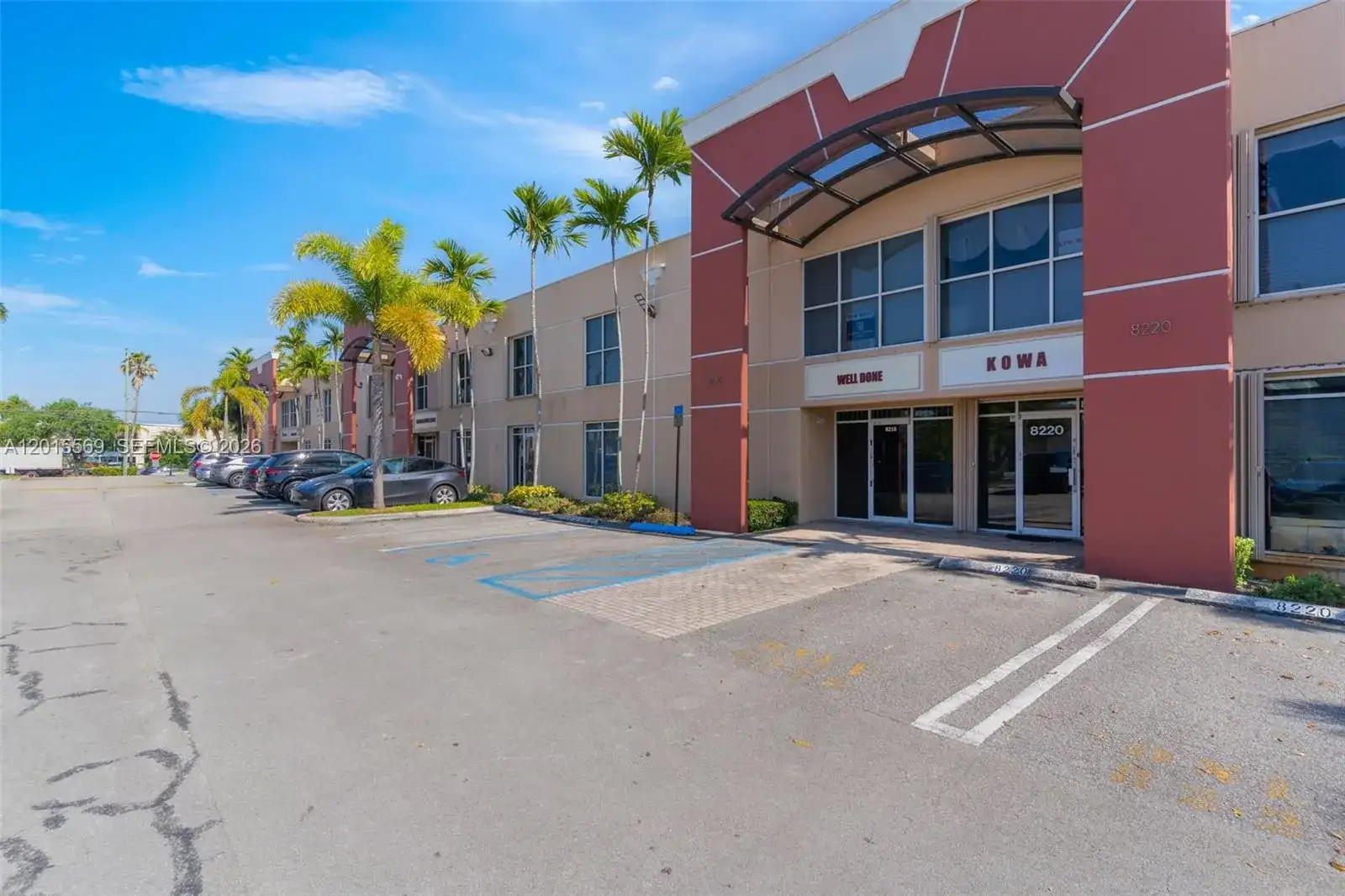 8216 NW 30th Ter, Doral FL 33122 photo 5