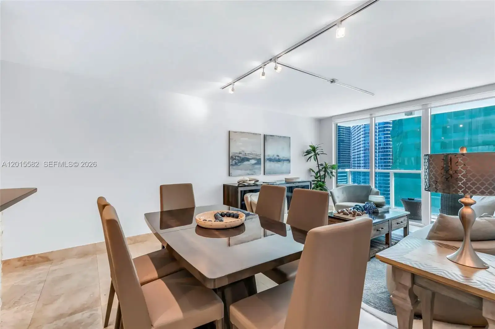 31 SE 5th St # 3010, Miami FL 33131 photo 5
