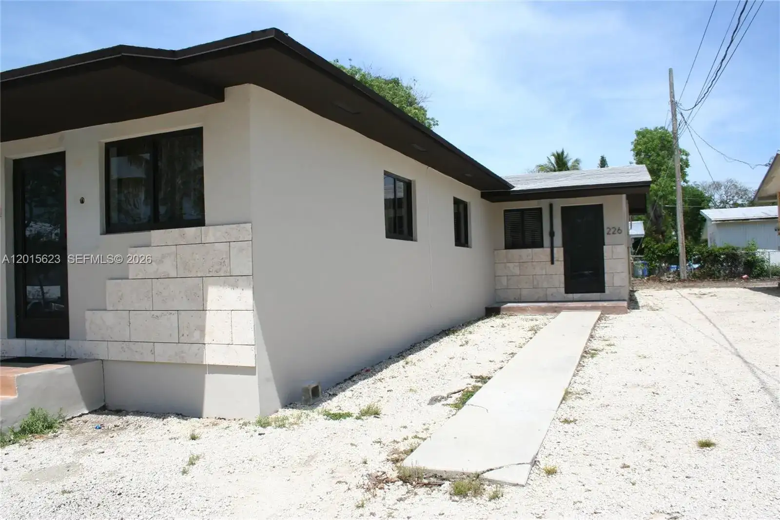 228 Hispanola Rd, Tavernier FL 33070 photo 2
