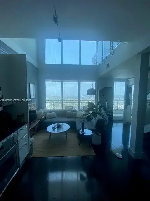 60 SW 13th St # 4611, Miami FL 33130 photo 2