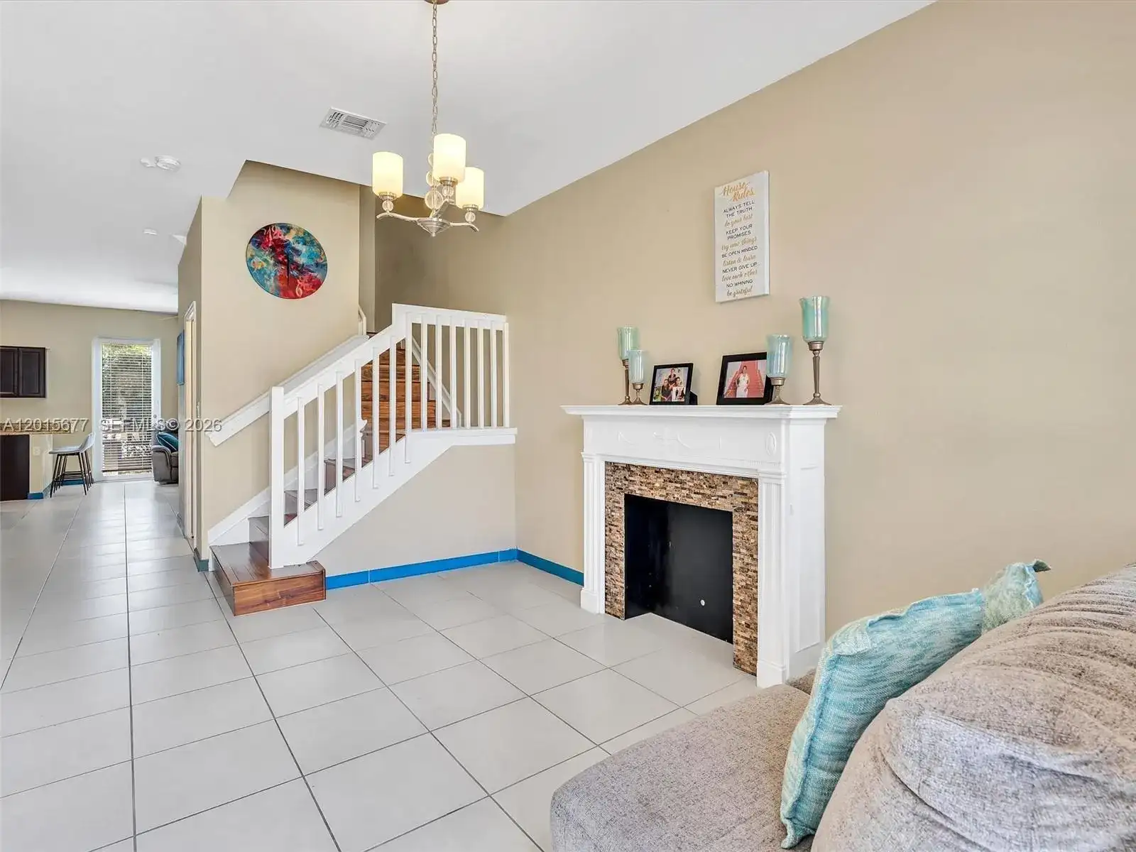 1410 NW 214th Ter, Miami Gardens FL 33169 photo 2