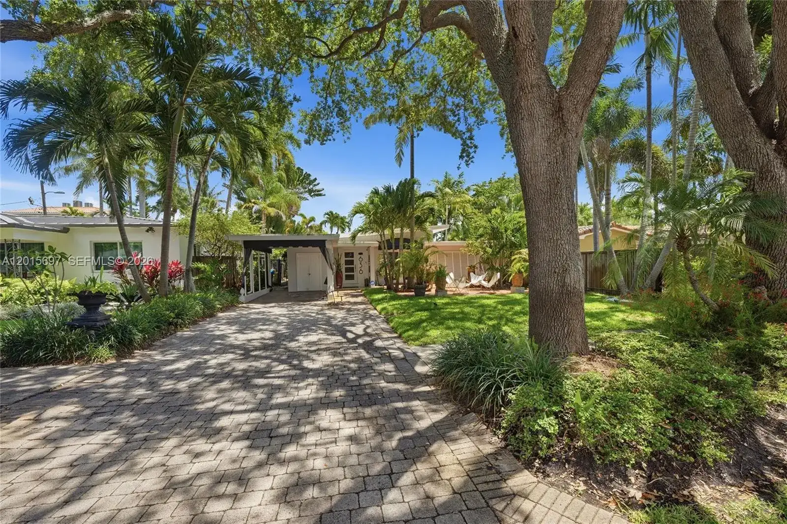 636 NE 17th Ter, Fort Lauderdale FL 33304 photo 3