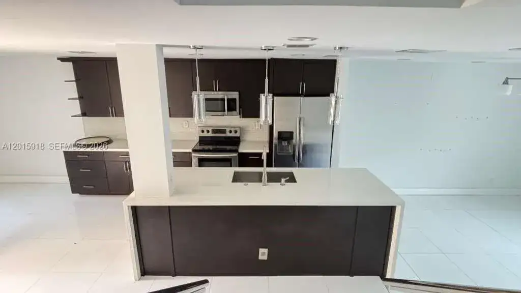 8195 NW 8th MANOR # 3, Plantation FL 33324 photo 2