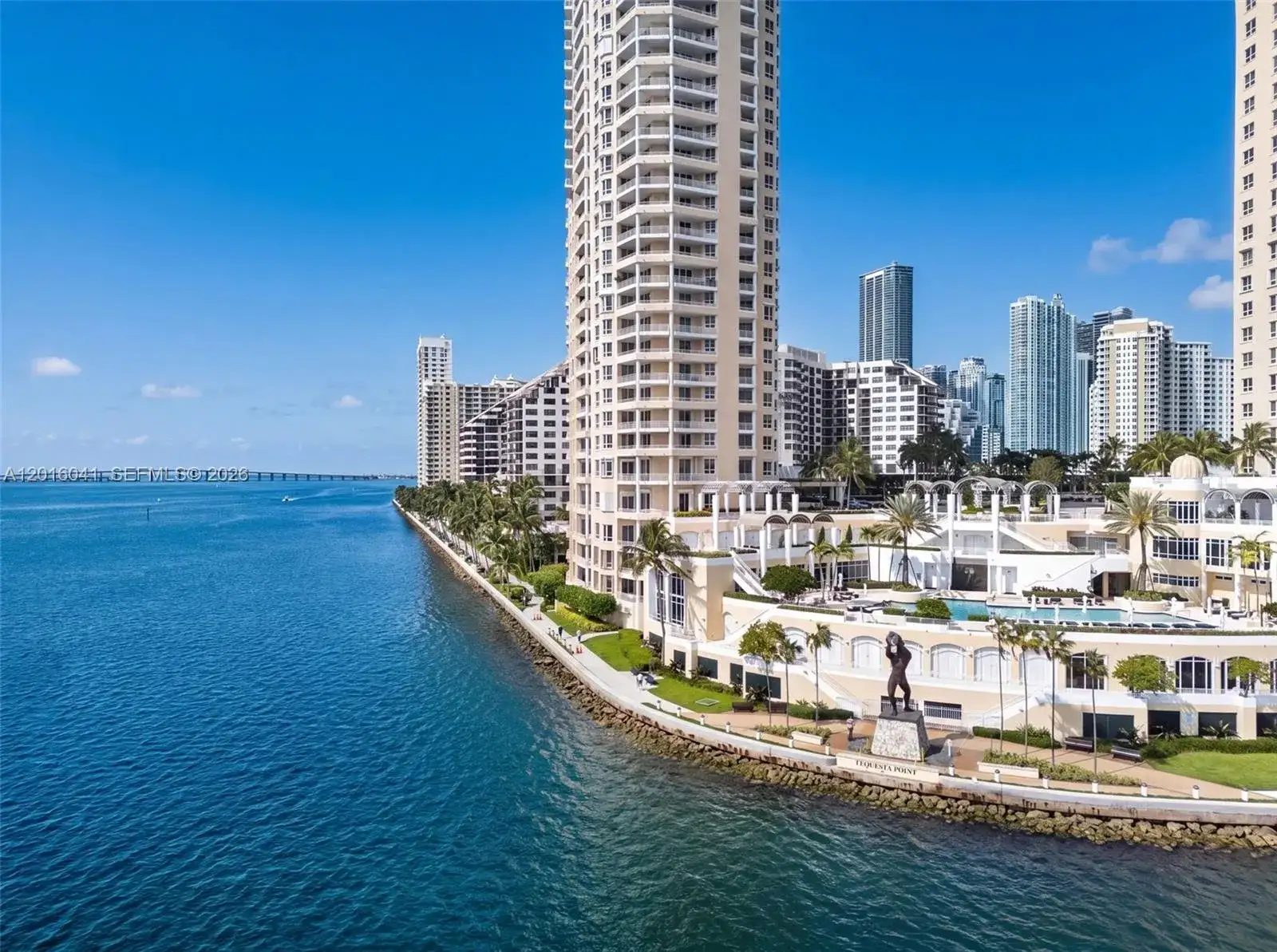 808 Brickell Key Dr # 3304, Miami FL 33131 photo 5