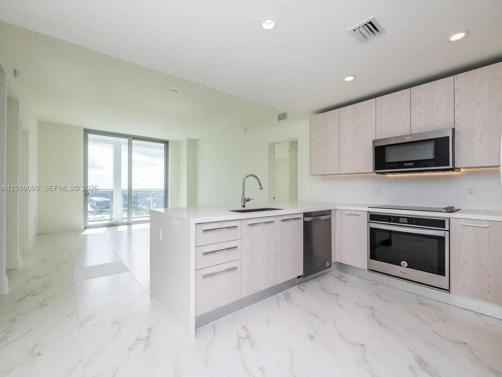 2000 S Metropica Way # 2007, Sunrise FL 33323 photo 5