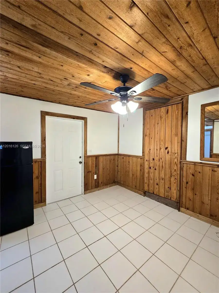 27660 SW 162nd Ave side, Homestead FL 33031 photo 4