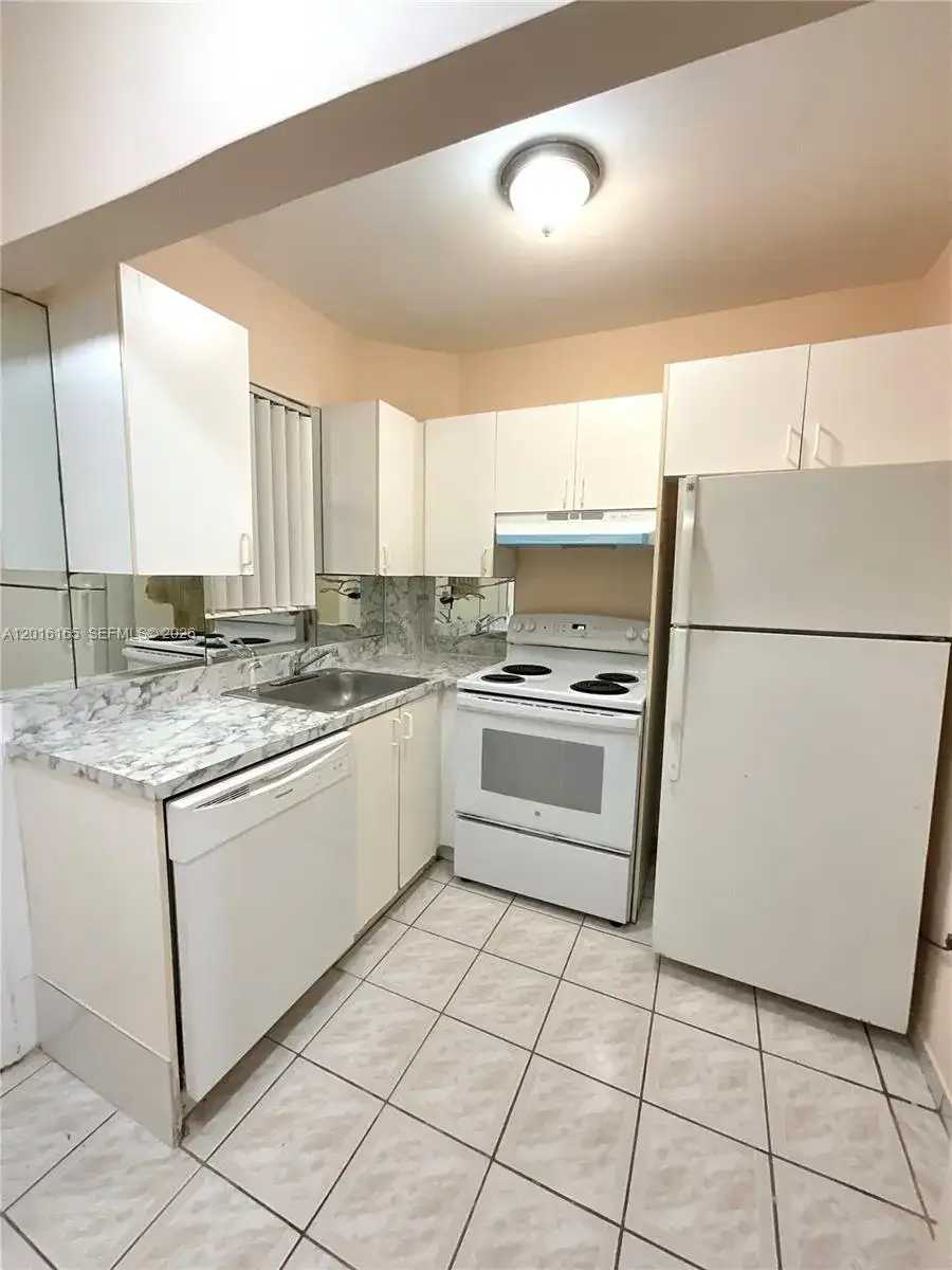 3522 NE 166th St # 7, North Miami Beach FL 33160 photo 4